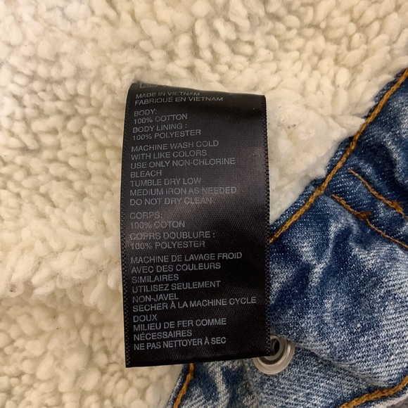 Urban Outfitters BDG Sherpa Denim Jacket Sz Medium - Picture 10 of 16